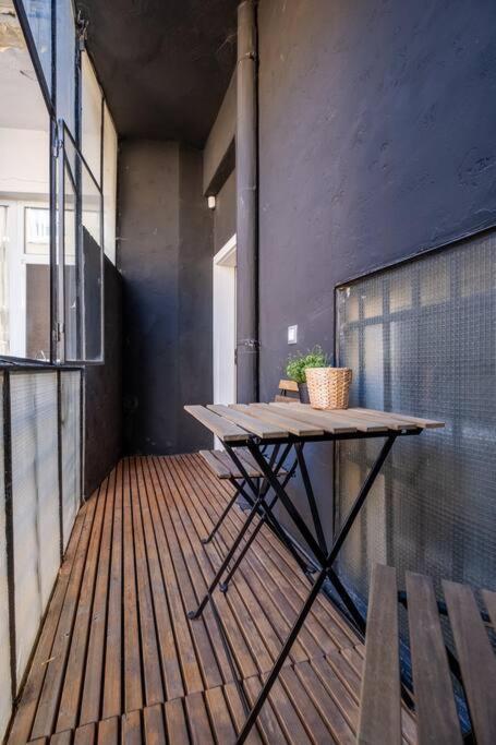 Stunning Luxury 3 Bedroom In The Heart Of Town Appartamento *